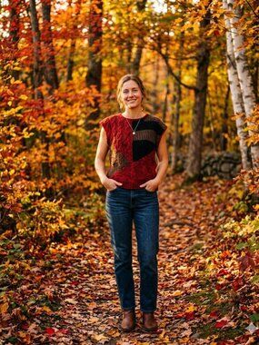 Lucia Women Size Small Red Black Chunky Sleeveless Ramie Blend Hand Knit Sweater